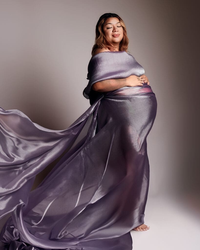 Soft editorial plus size maternity photography with flowing fabric in Phoenix